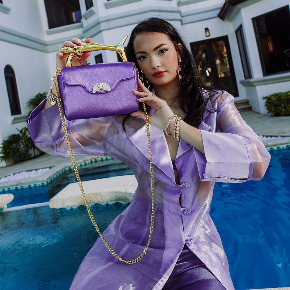 Sprayground Sharks Of The Gold Ocean Clutch - Picture 4 of 11
